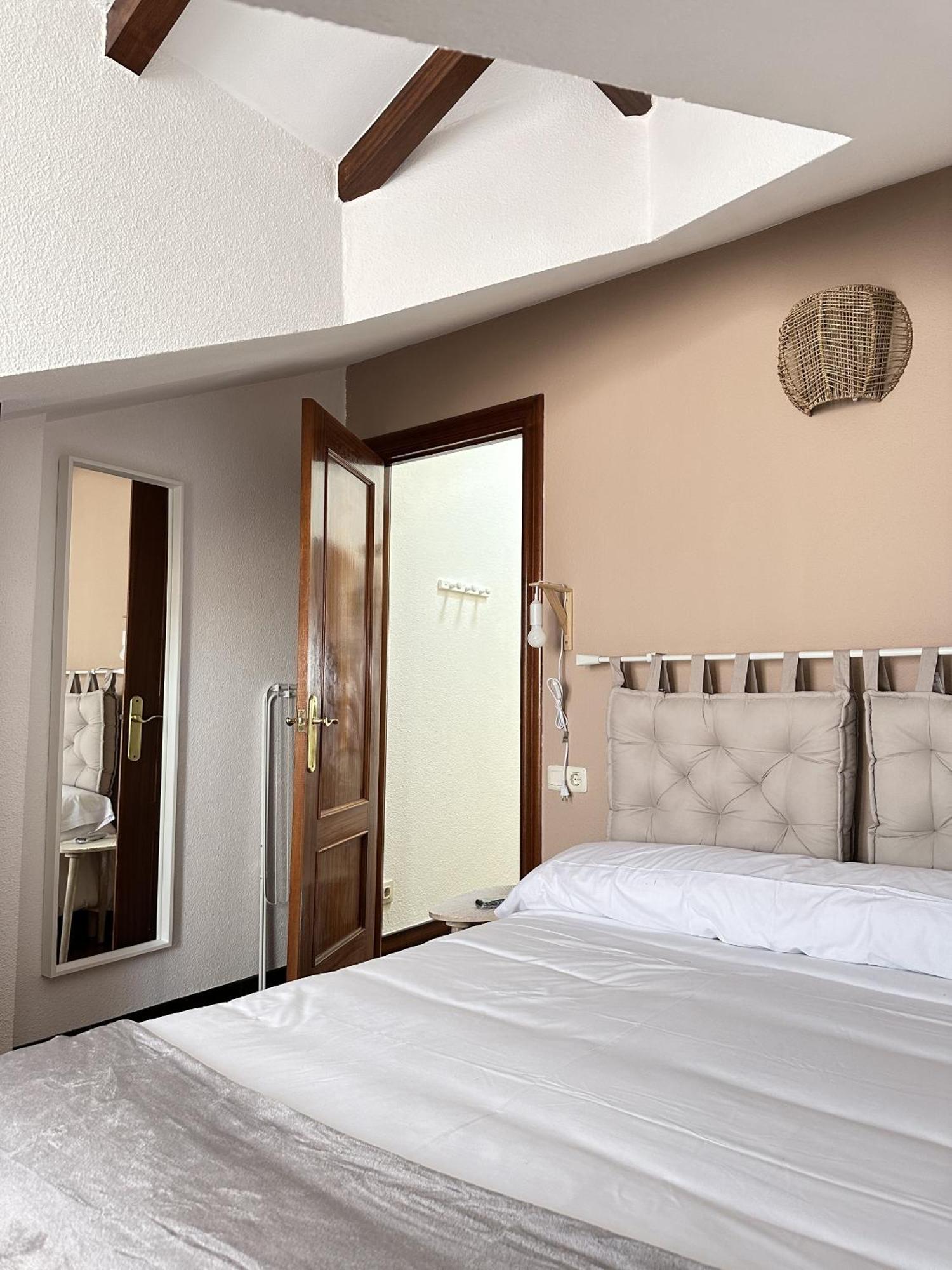 Apartamentos Val De Comillas Esterno foto